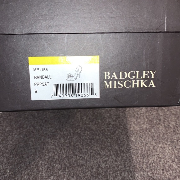 Badgley Mischka Size 9 Heels - Picture 5 of 5
